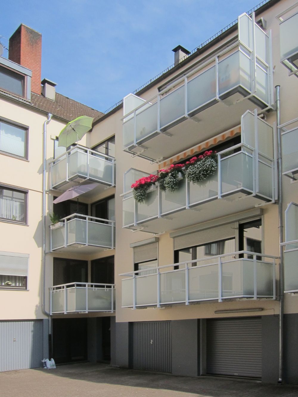 Gebäude und Umgebung